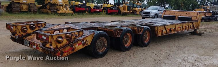 image for item DT6264 1979 HFTH drop deck equipment trailer