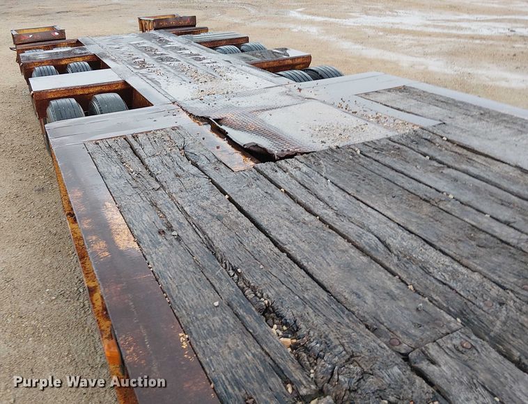 image for item DT6264 1979 HFTH drop deck equipment trailer