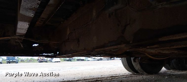 image for item DT6264 1979 HFTH drop deck equipment trailer