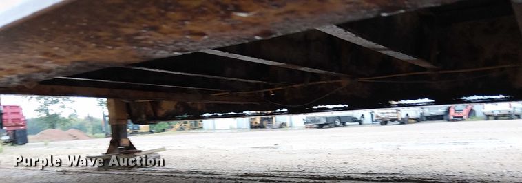 image for item DT6264 1979 HFTH drop deck equipment trailer