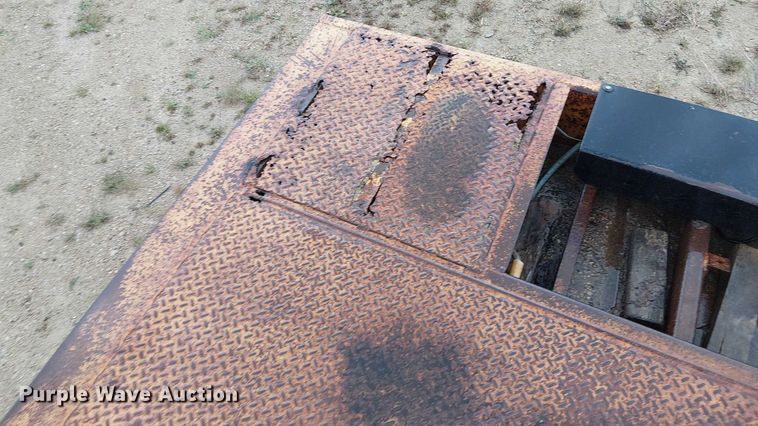 image for item DT6264 1979 HFTH drop deck equipment trailer