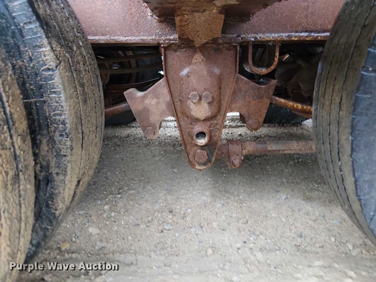 image for item DT6264 1979 HFTH drop deck equipment trailer