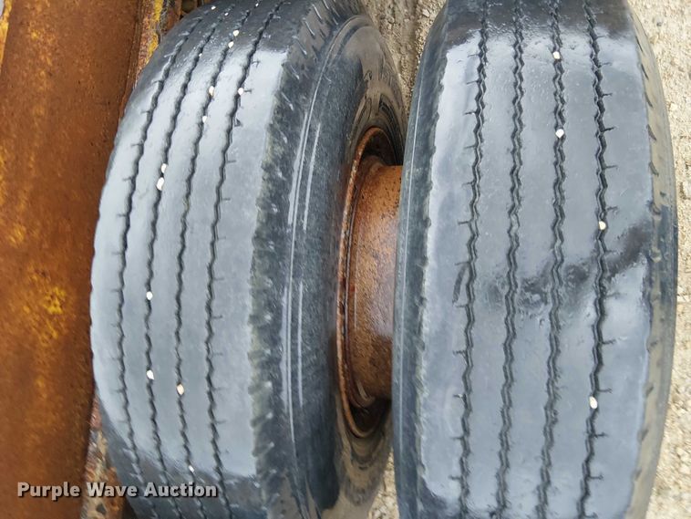 image for item DT6264 1979 HFTH drop deck equipment trailer