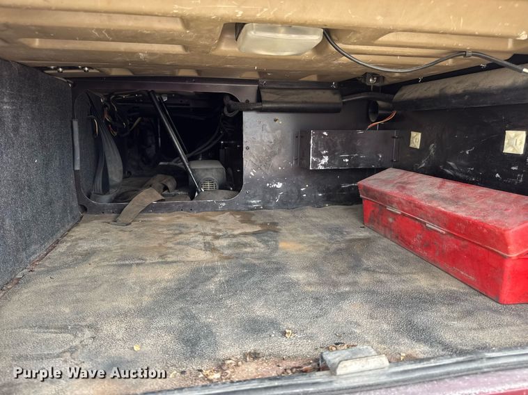 image for item DW3381 2007 International 9900ix Semi Truck