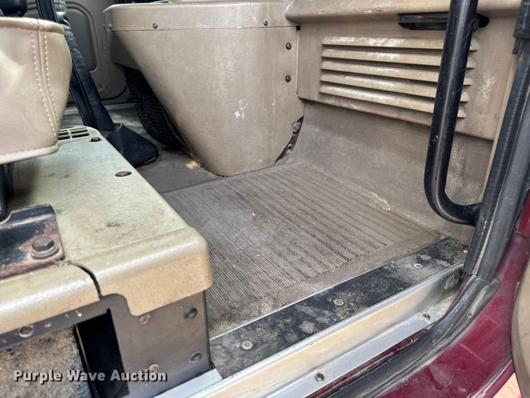 image for item DW3381 2007 International 9900ix Semi Truck