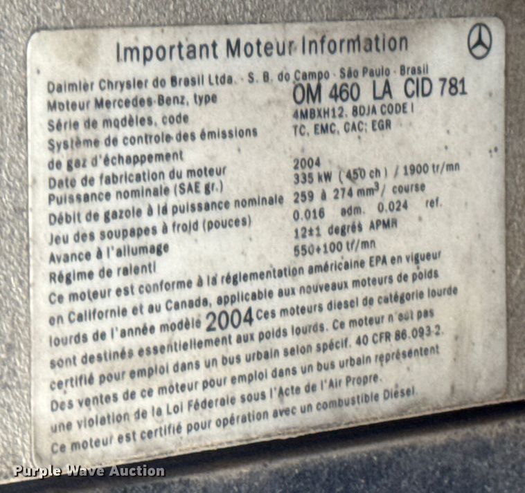 image for item DW6573 2005 Sterling hook lift truck