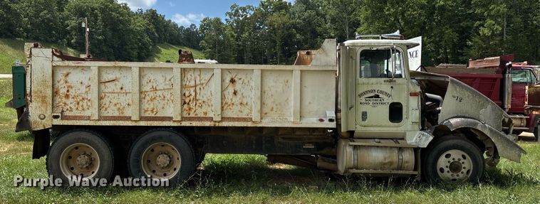 image for item DW7238 1995 International 9400 dump truck