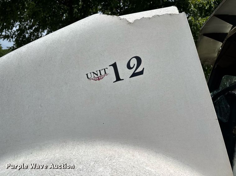 image for item DW7238 1995 International 9400 dump truck