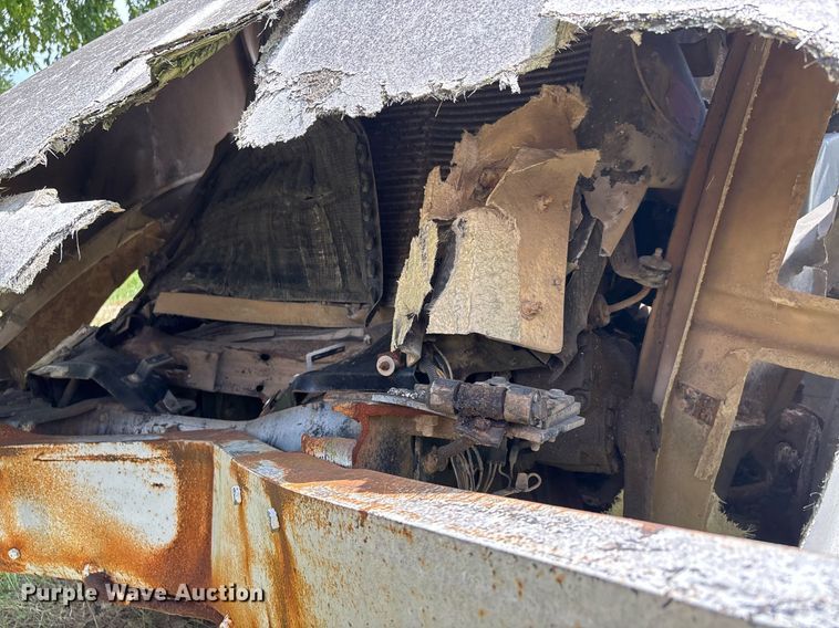 image for item DW7238 1995 International 9400 dump truck