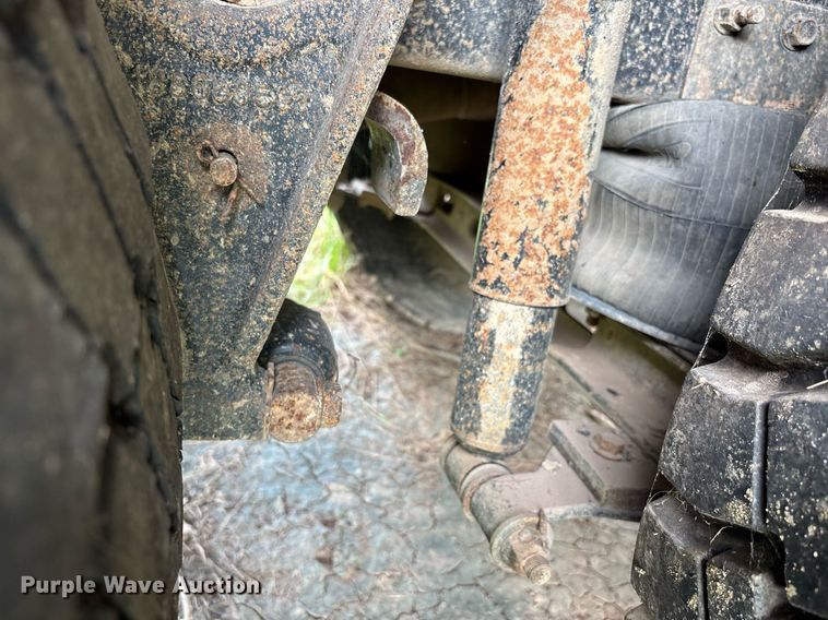 image for item DW7238 1995 International 9400 dump truck