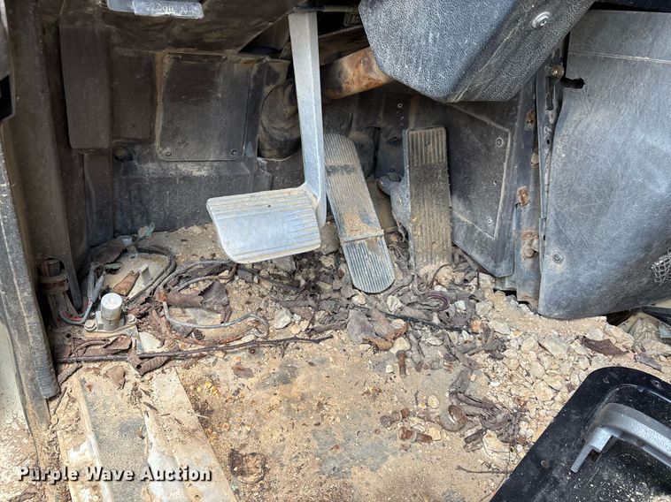 image for item DW7238 1995 International 9400 dump truck