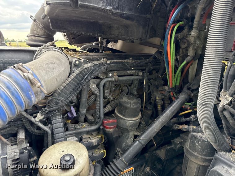 image for item DZ4267 2016 Kenworth T680  semi truck