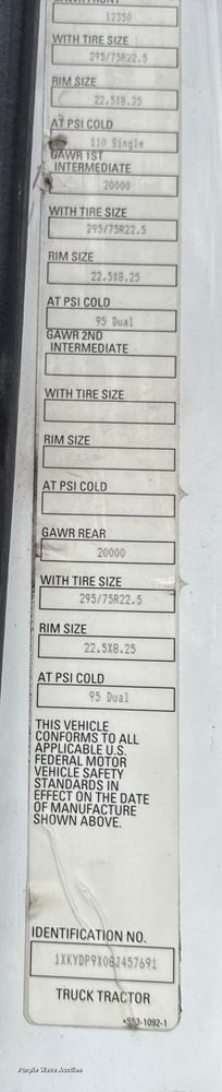 image for item DZ4267 2016 Kenworth T680  semi truck