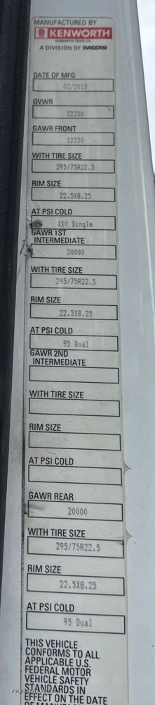 image for item DZ4267 2016 Kenworth T680  semi truck