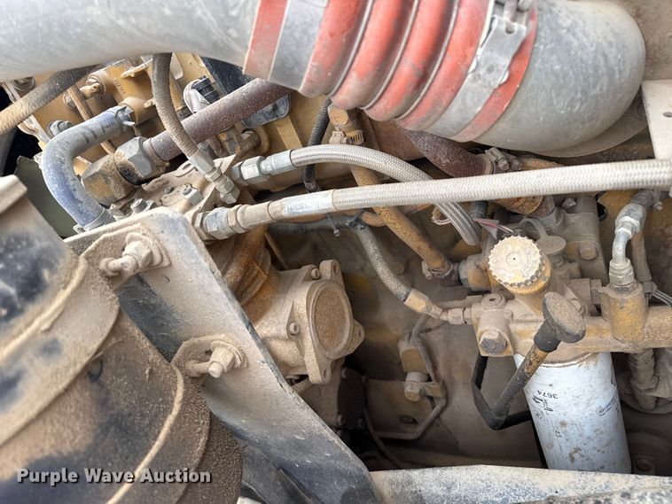 image for item DZ8950 2006 Kenworth T800 semi truck