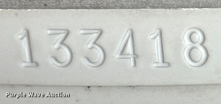 image for item DZ8950 2006 Kenworth T800 semi truck