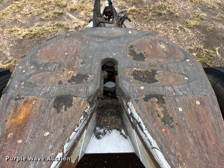 image for item DZ8957 2007 Silver Eagle trailer dolly