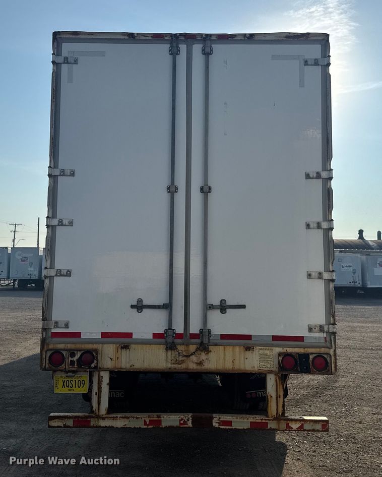 image for item EB8287 2002 Manac  dry van trailer