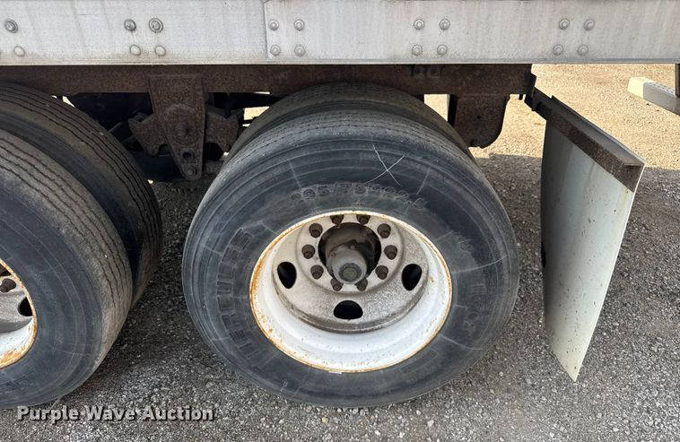 image for item EB8288 1998 Trailmobile dry van trailer