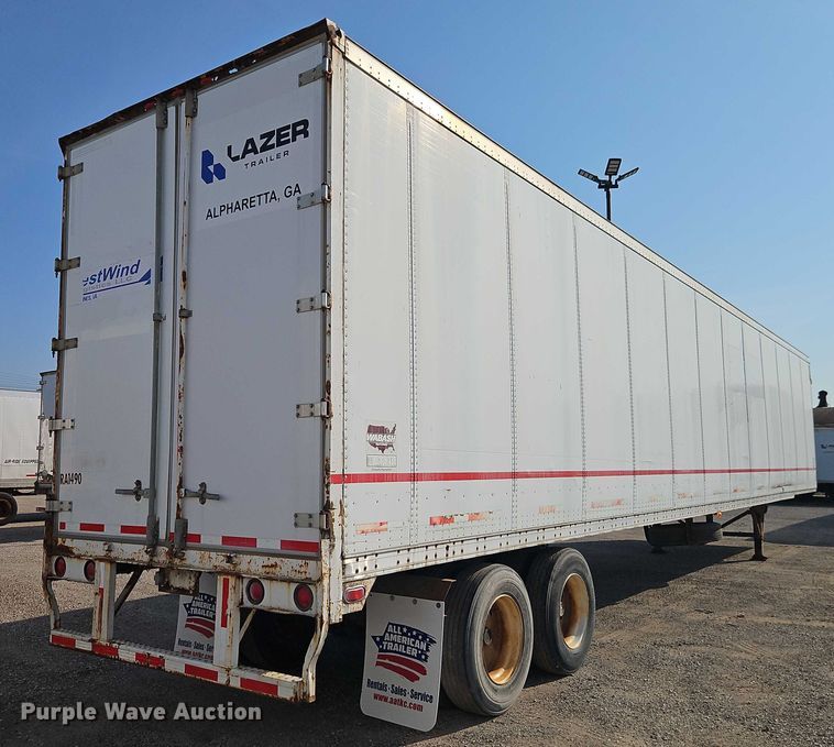 image for item EB8291 2002 Wabash dry van trailer
