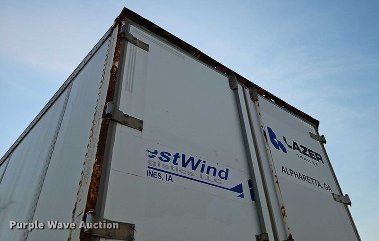 image for item EB8291 2002 Wabash dry van trailer