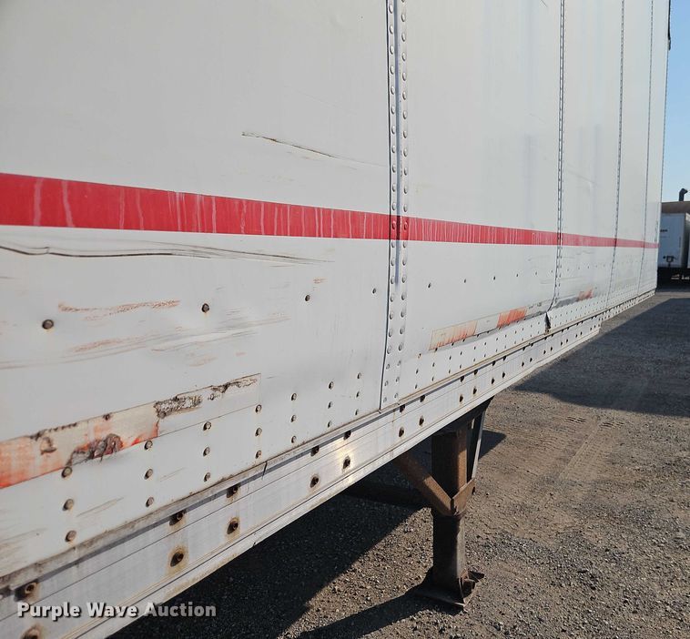 image for item EB8291 2002 Wabash dry van trailer