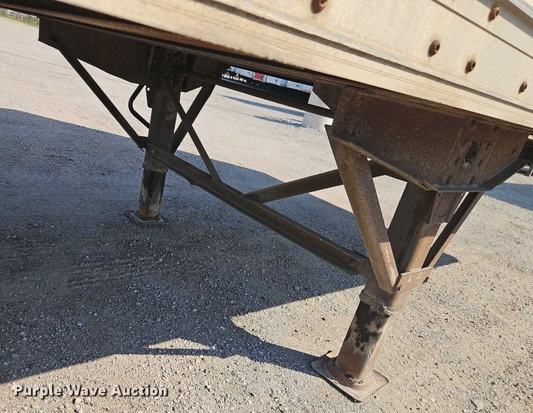 image for item EB8292 2003 Wabash dry van trailer