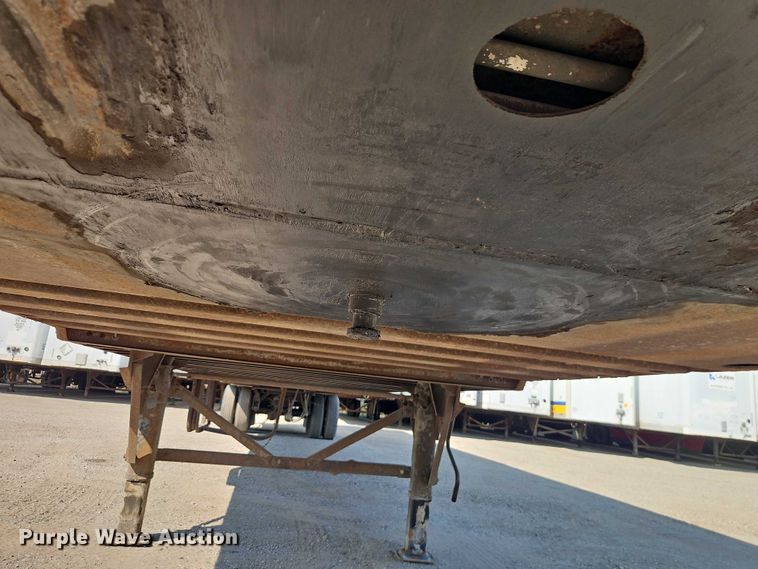 image for item EB8292 2003 Wabash dry van trailer