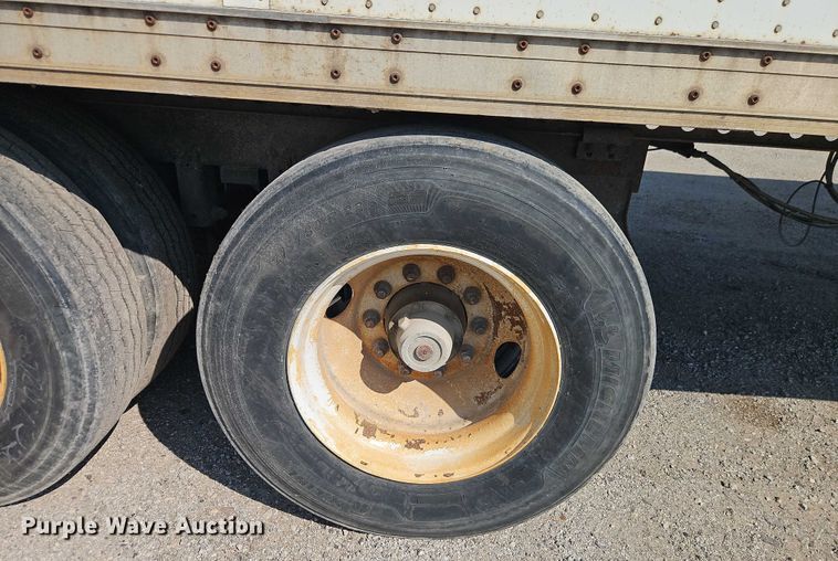 image for item EB8292 2003 Wabash dry van trailer