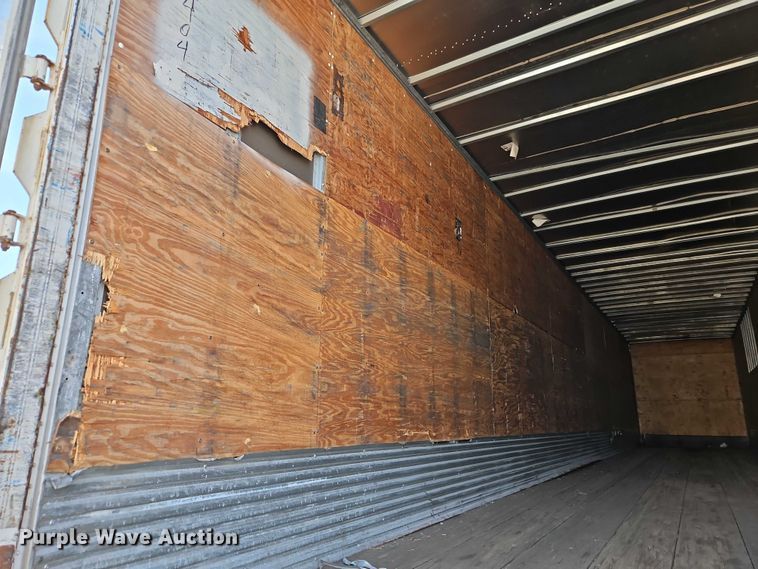 image for item EB8293 2002 Manac dry van trailer