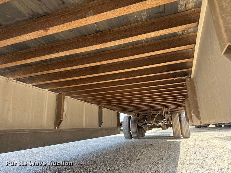 image for item EB8295 2006 Wabash dry van trailer