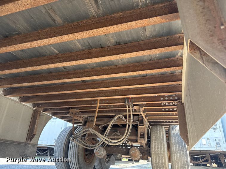 image for item EB8295 2006 Wabash dry van trailer