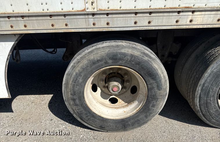 image for item EB8295 2006 Wabash dry van trailer