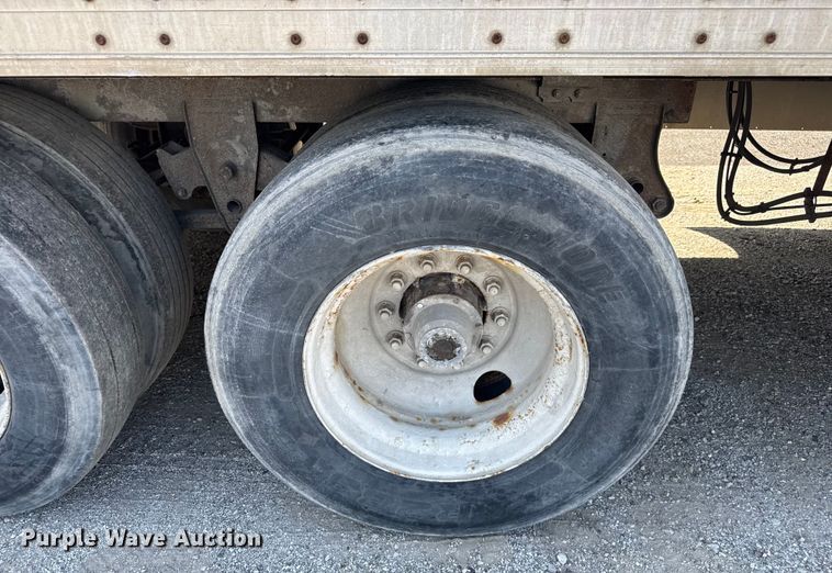 image for item EB8295 2006 Wabash dry van trailer