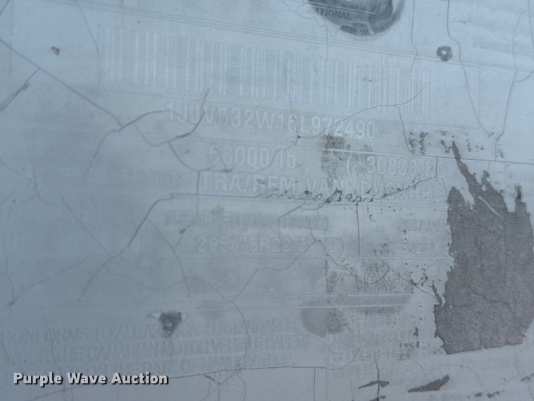 image for item EB8295 2006 Wabash dry van trailer