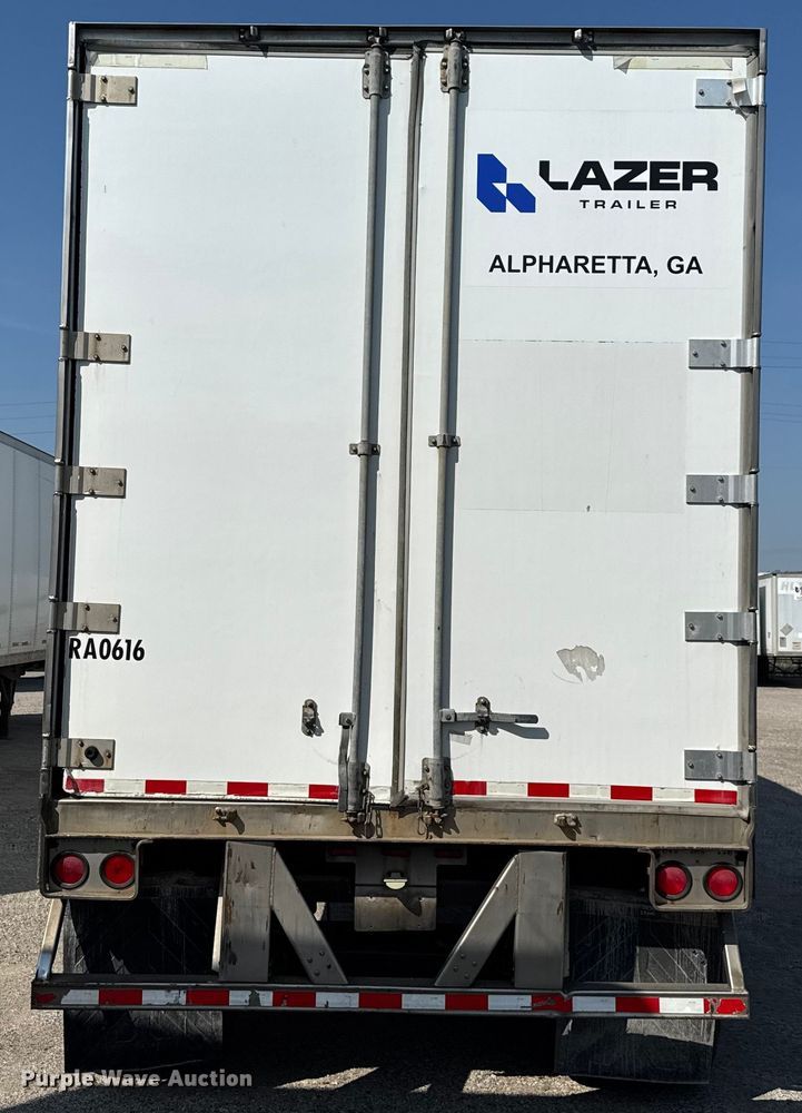 image for item EB8296 1998 Monon dry van trailer