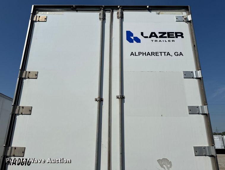 image for item EB8296 1998 Monon dry van trailer