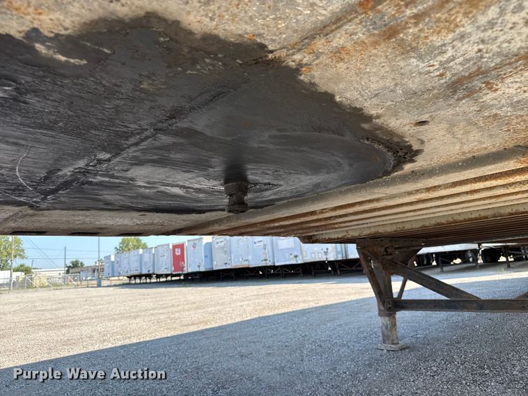 image for item EB8296 1998 Monon dry van trailer