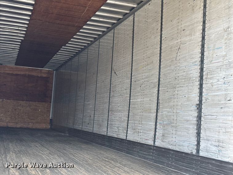 image for item EB8296 1998 Monon dry van trailer