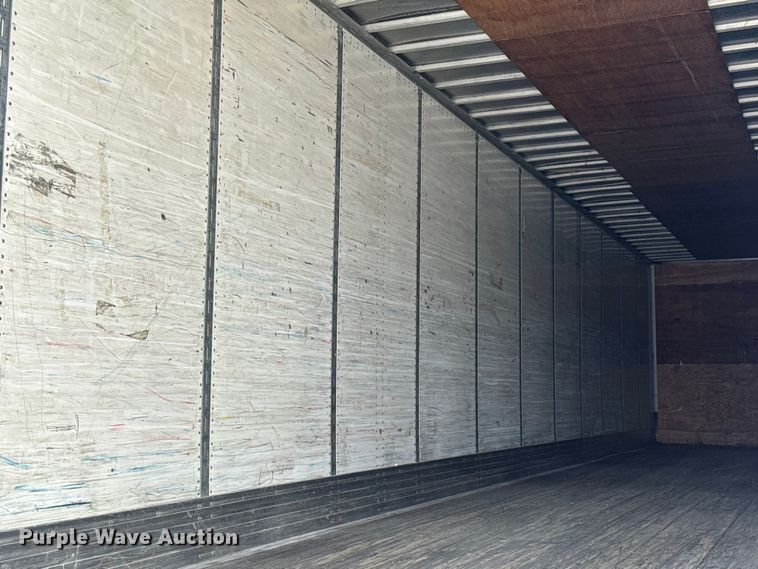 image for item EB8296 1998 Monon dry van trailer