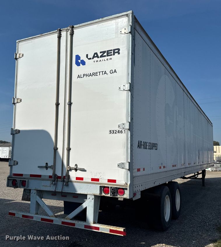 image for item EB8297 2000 Pines dry van trailer