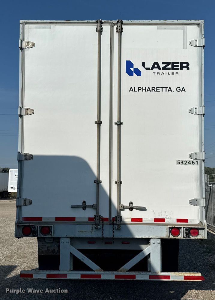 image for item EB8297 2000 Pines dry van trailer