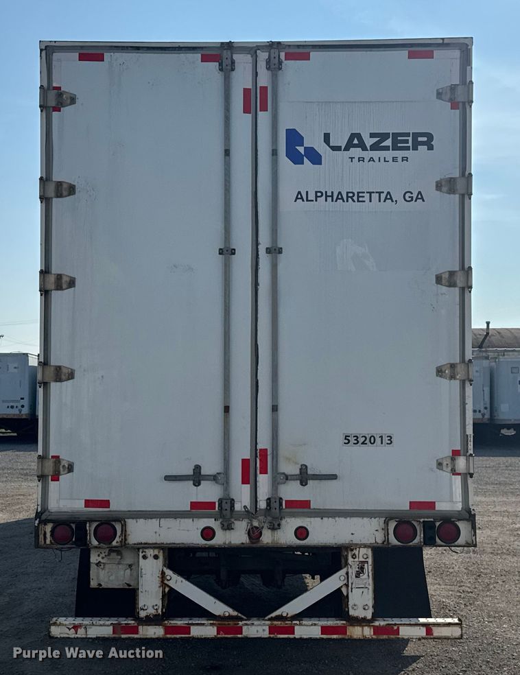 image for item EB8298 1999 Great Dane dry van trailer