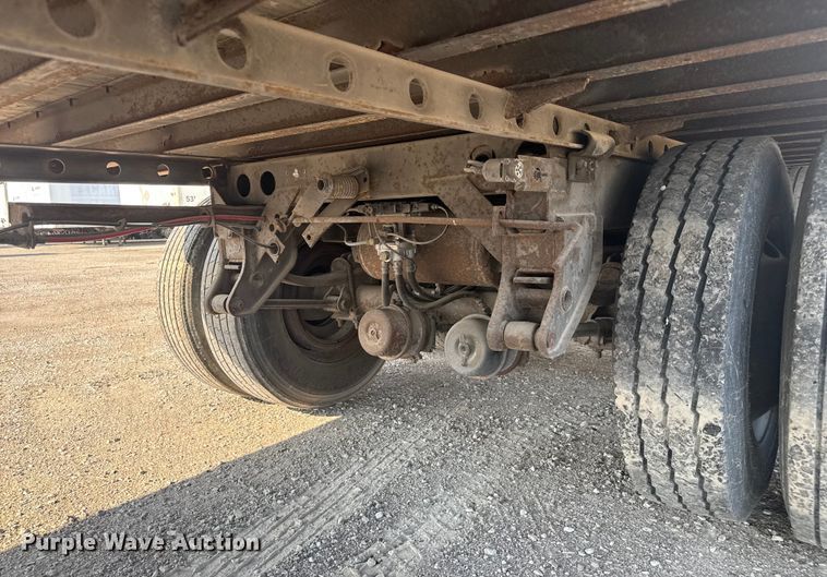 image for item EB8298 1999 Great Dane dry van trailer