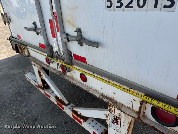 image for item EB8298 1999 Great Dane dry van trailer