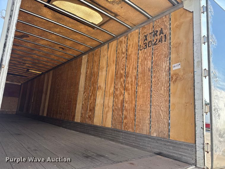 image for item EB8298 1999 Great Dane dry van trailer