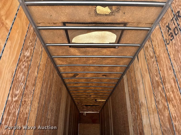 image for item EB8298 1999 Great Dane dry van trailer