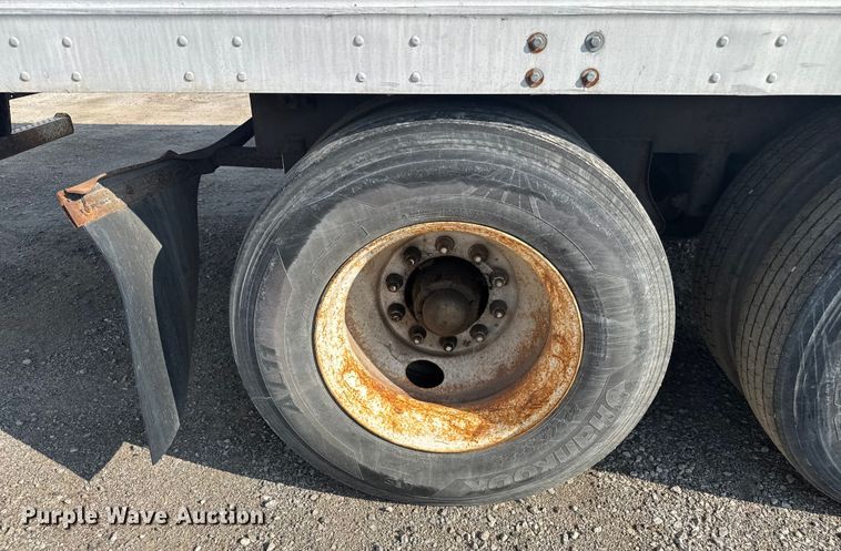 image for item EB8298 1999 Great Dane dry van trailer