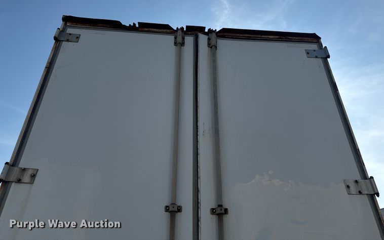 image for item EB8299 1999 Wabash dry van trailer