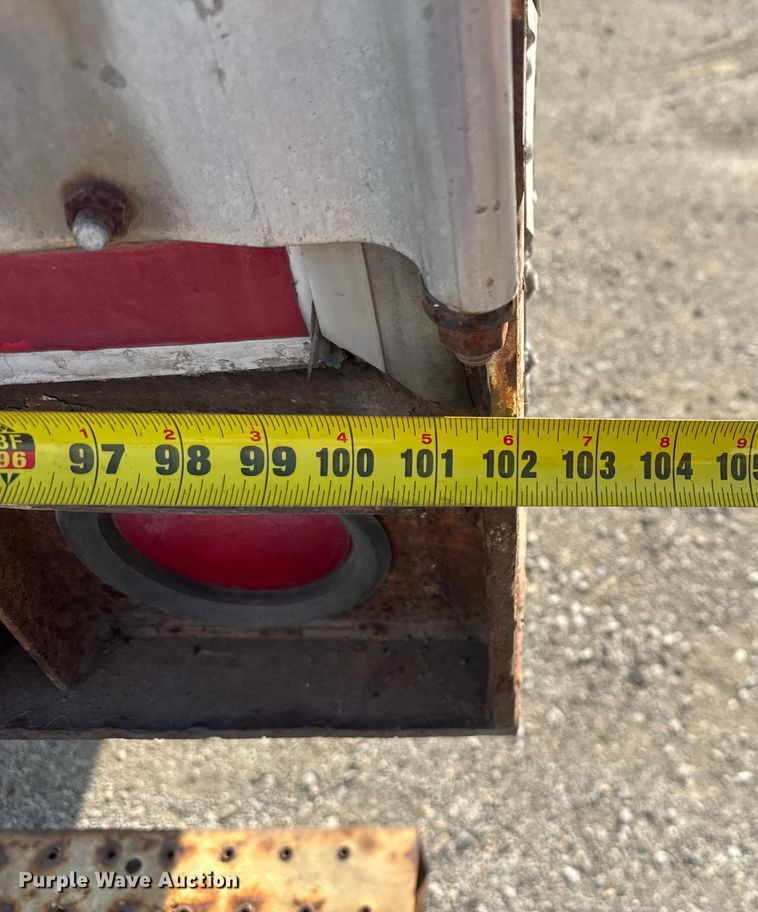 image for item EB8299 1999 Wabash dry van trailer